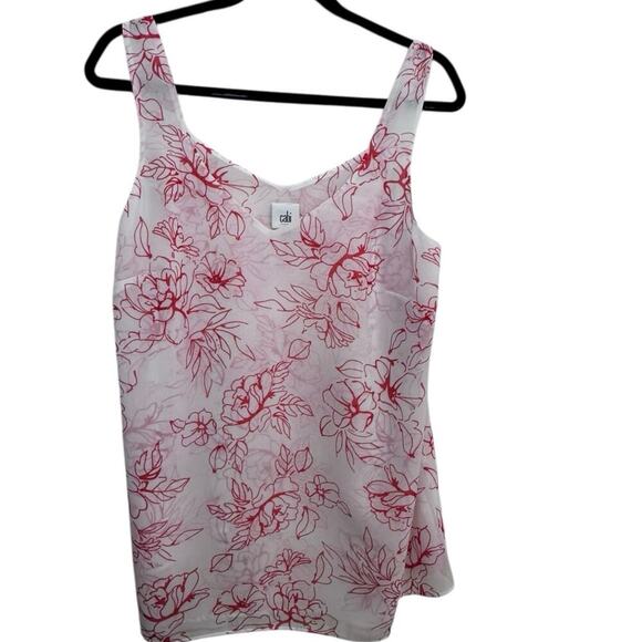 NWT CAbi #6325 Women's Multicolor Floral Print V-neck Stencil Top Size Medium - Picture 3 of 5